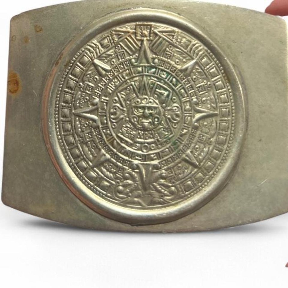 Vintage Silver tone Aztec belt buckle with sun sign (xs1)‎